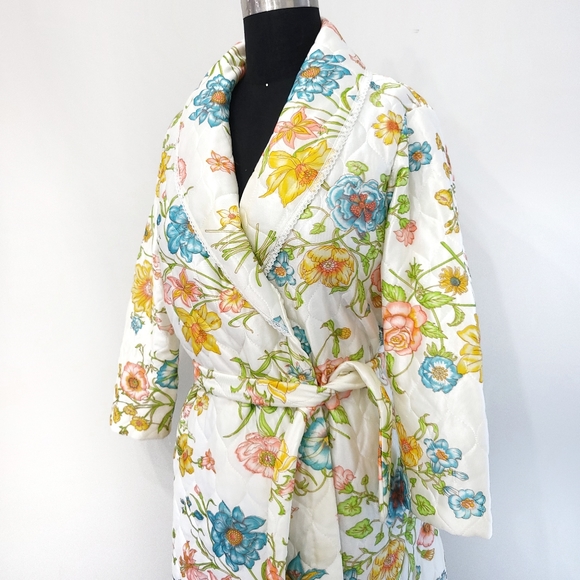 Vintage 60s Princess Lingerie Satin Wild Blooms Floral Quilted House Jacket - Picture 4 of 16